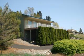 112 Chase Ave, Manson, WA 98831-9703