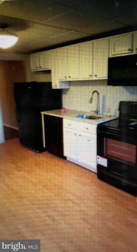 2132 Broad St, Philadelphia, PA 19121-1605