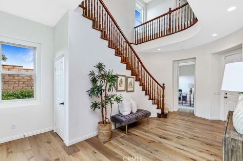 16849 Ridge Cliff Dr, Riverside CA  92503-0251 exterior