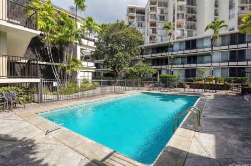 1630 Makiki St, Honolulu HI  96822-4485 exterior