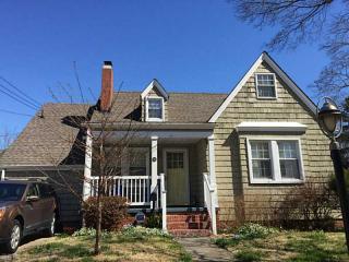 148 Fayton Ave, Norfolk, VA 23505-4428
