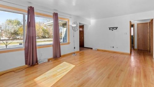 213 Wood St, Griffith, IN 46319-2767