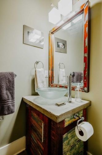 1837 Hosea L Williams Dr, Atlanta GA  30317-2211 exterior