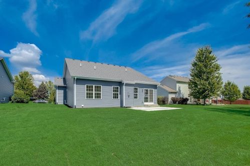 120 Reston Ct, Sycamore IL  60178-3000 exterior