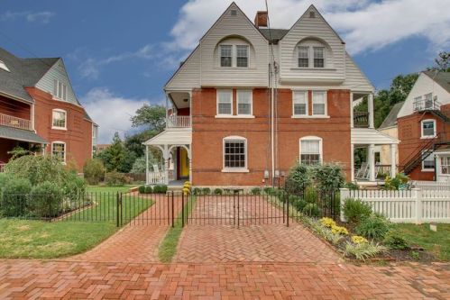 305 South Ave, Media, PA 19063-3214