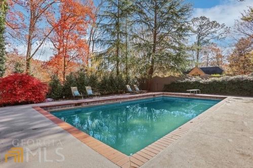4175 Harrogate Dr, Atlanta GA  30327-3624 exterior