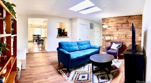 2250 Zuni St, Englewood CO  80110-1058 exterior