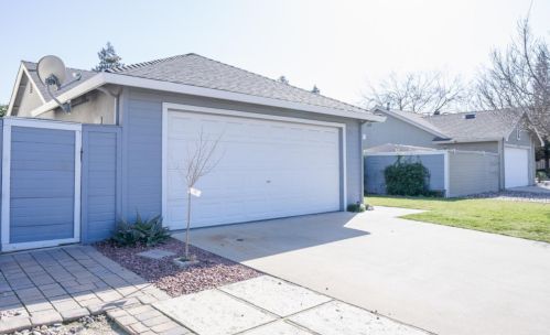 3704 Rotterdam Ave, Modesto, CA 95356-0743