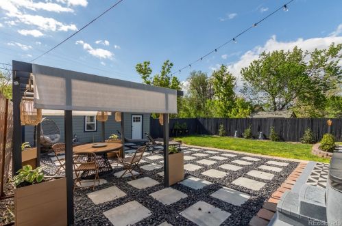 4945 Green Ct, Denver CO  80221-1109 exterior