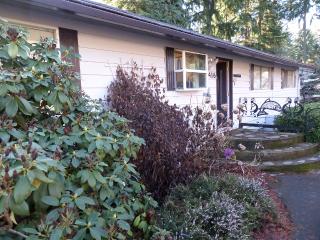 2416 73rd St, Everett, WA 98203-5443