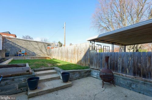 653 Vine St, Lancaster PA  17603-5510 exterior