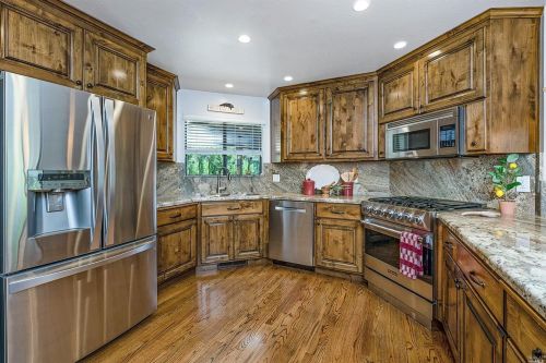 1004 Partrick Rd, Fairfield CA  94558-9701 exterior