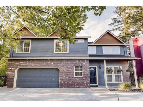 7201 Nelly St, Beaverton, OR 97124-9402