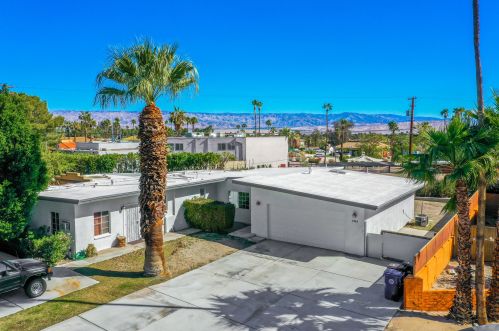 2444 Junipero Ave, Palm Springs, CA 92262-2878