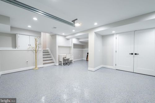 820 Malibu Dr, Silver Spring MD  20901-3648 exterior