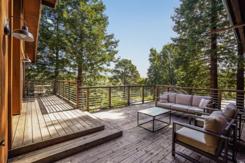 2 Overhill Rd, Mill Valley, CA 94941-1343