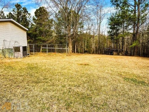 14 Oak Valley Dr, Forsyth, GA 31029-6255