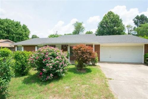 3403 Shook Dr, Springdale, AR 72762-1532