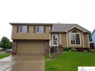 11601 Monroe St, Omaha, NE 68137-5706