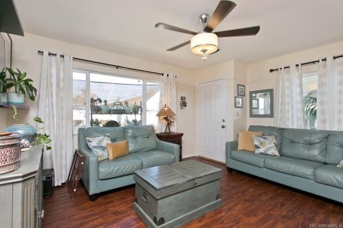 84-507 Manuku St, Nanakuli, HI 96792-1852