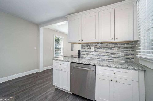 123 Dahlia Ave, Atlanta GA  30314-1207 exterior