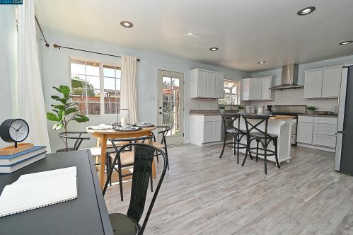 5530 Alaska Dr, Concord, CA 94521-4010