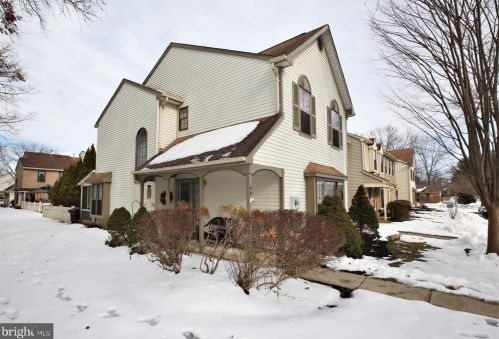 49 Tynemouth Ct, Trenton, NJ 08691-3113