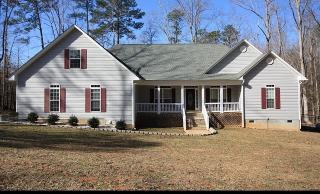 347 Lake Dr, Ellerslie, GA 31807-5245