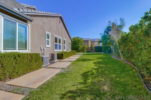 691 Coastal Hills Dr, Chula Vista CA  91914-4319 exterior