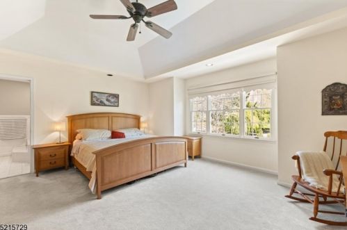 1 Village Ct, Dover NJ  07869-3497 exterior