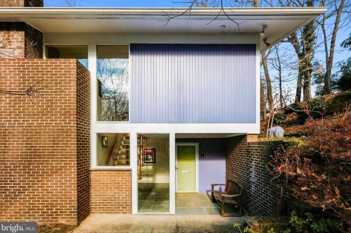 3917 Rickover Rd, Silver Spring MD 20902-2330 exterior