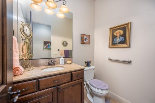 90 Brokenstone Trl, Kayenta UT 84738-6575 exterior