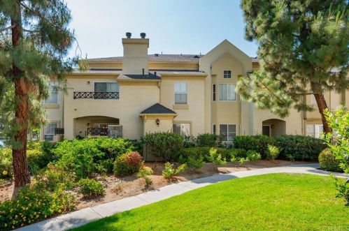 2043 Lakeridge Cir, Chula Vista CA 91913-2367 exterior