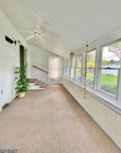 73 Lawrence Dr, Hackettstown NJ  07840-2525 exterior