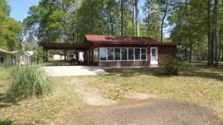 301 Clay Banks Dr, Fairmount, TX 75948-5945