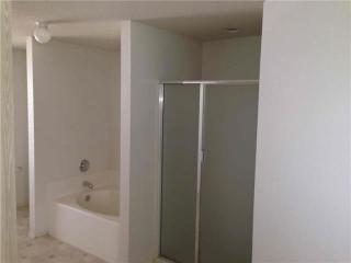 904 Canary Dr, Fort Worth TX  76131-8817 exterior