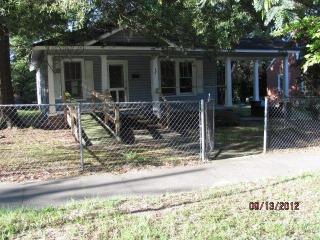326 Chestnut St, Goldsboro, NC 27530-4904