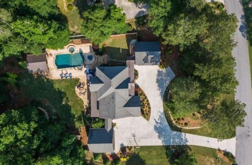 155 Magnolia Dr, Oxford, GA 30054-4052