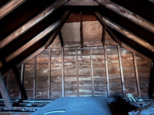 60 Franklin Pl, Paterson NJ 07512-2689 exterior