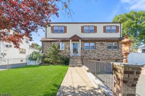 26 Birch St, Bloomfield, NJ 07003-4004