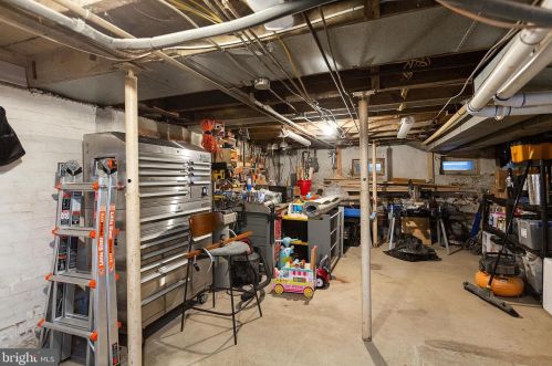 554 Spruce St, Lancaster PA  17603-3353 exterior