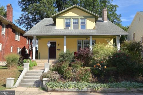 1409 1st Ave, York, PA 17403-1941