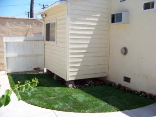 720 17th St, Santa Monica CA  90402-3012 exterior