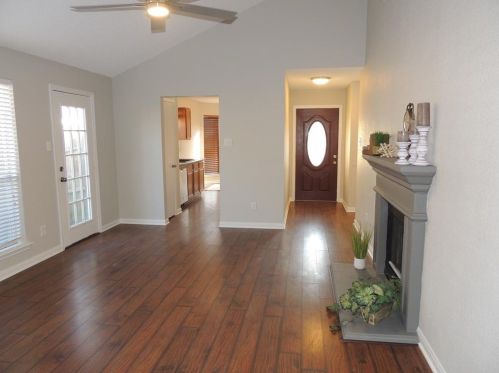 9936 Long Rifle Dr, Fort Worth TX  76108-4154 exterior