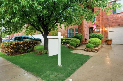 7637 Indigo Ridge Dr, Fort Worth TX  76131-5109 exterior