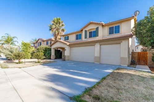 350 Meadow View Dr, San Jacinto, CA 92582-3286
