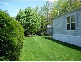 34 Kelly Ln, Coventry, RI 02816-4027