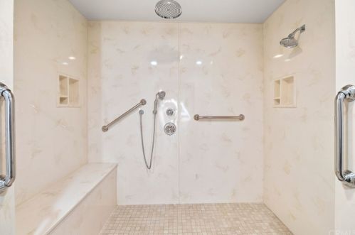 6548 Circulo Dali, Anaheim CA  92807-4906 exterior