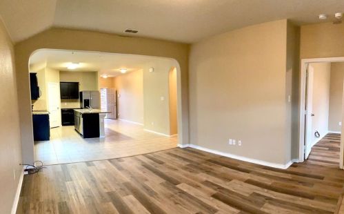 8813 Poynter St, Fort Worth, TX 76123-2627