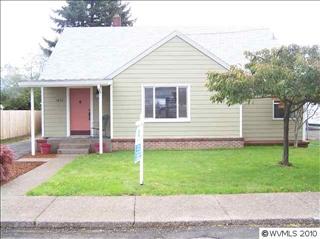 1492 Howe St, Dallas, OR 97338-2629